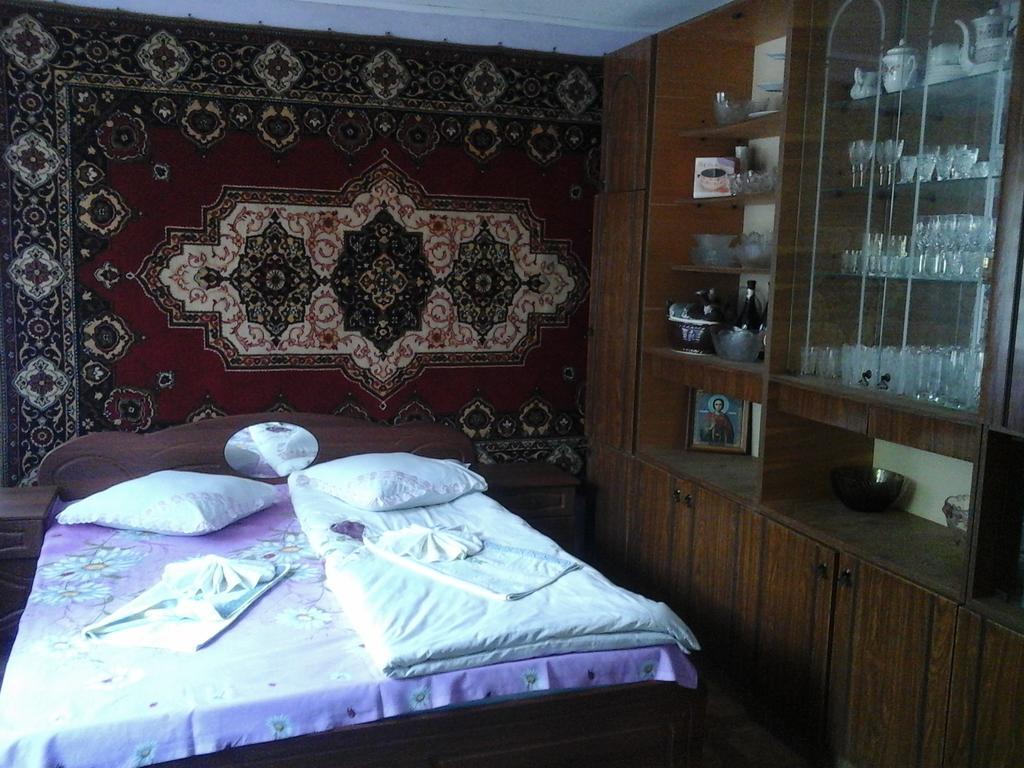 La Popas Hotel Orhei Eksteriør billede