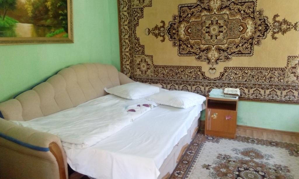 La Popas Hotel Orhei Eksteriør billede